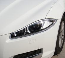 Indlæs billede til gallerivisning Chrome headlight frame bezel surrounds for Jaguar XF 2011-2015